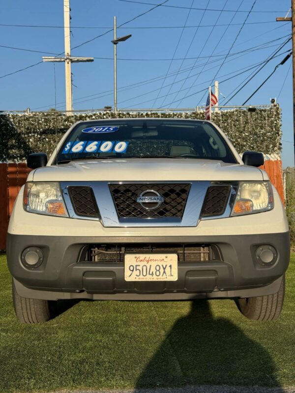 2015 Nissan Frontier - Image 15