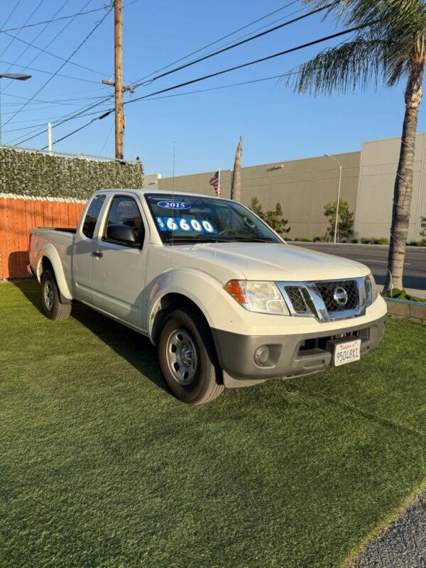 2015 Nissan Frontier - Image 7