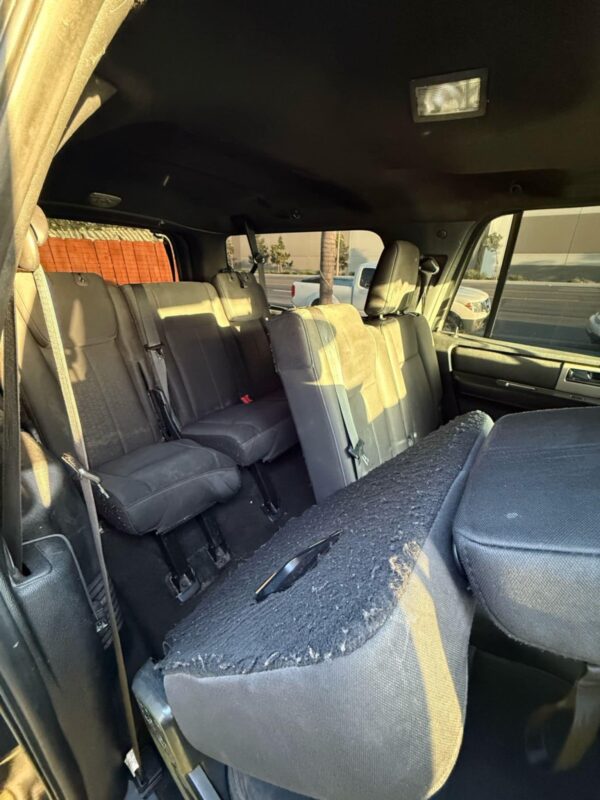 2015 Ford Expedition - Image 10