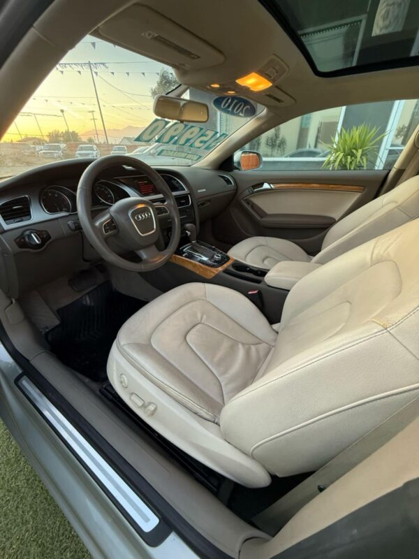 2010 Audi A5 - Image 10