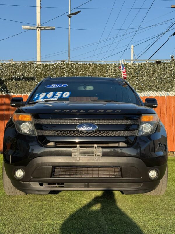 2015 Ford Explorer - Image 3