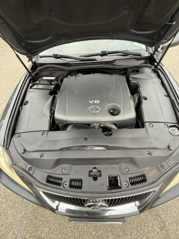 2007 lexus  is 250 - Image 7