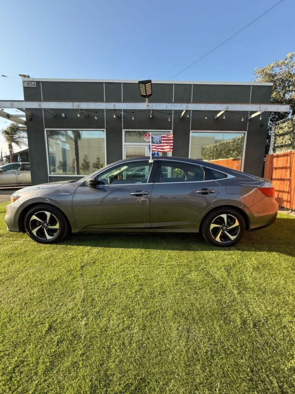 2021 Honda Insight Sistema ECON para máximo ahorro de combustible - Image 11