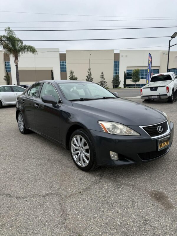 2007 lexus  is 250 - Image 4