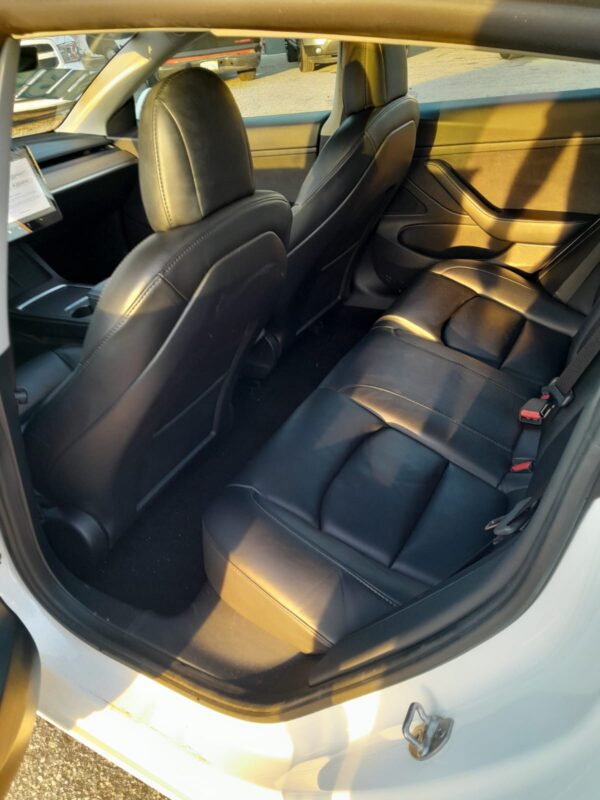 2021 Tesla Model 3 - Image 2