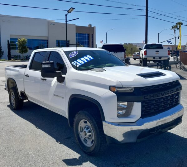 2020 Chevrolet silverado 2500 HD - Image 4