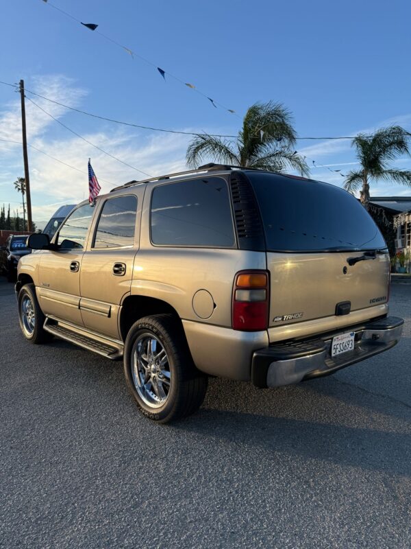 2004  Chevrolet Tahoe - Image 8