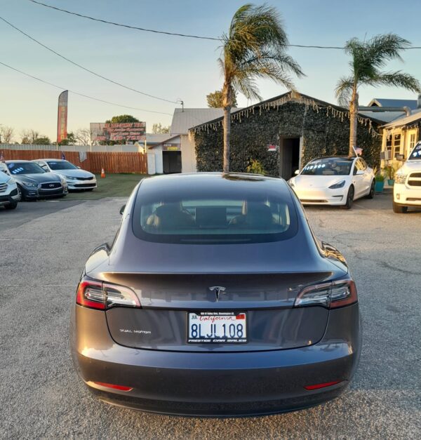 2019 Tesla Model 3 - Image 5