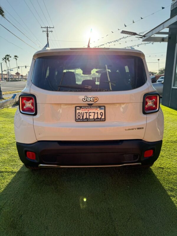2016 jeep renegade - Image 8