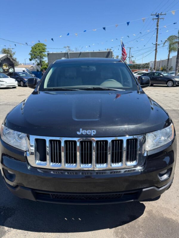 2012 Jeep Grand Cherokee - Image 2