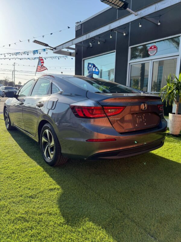 2021 Honda Insight Sistema ECON para máximo ahorro de combustible - Image 13