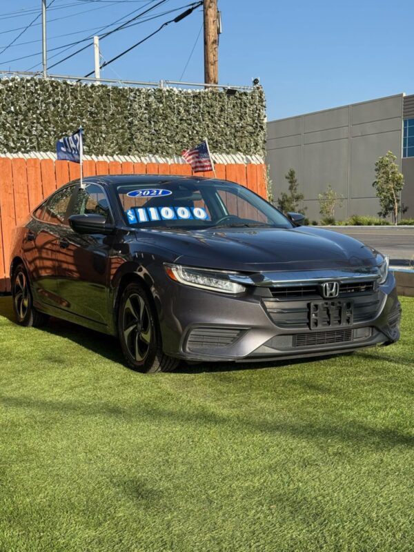 2021 Honda Insight Sistema ECON para máximo ahorro de combustible - Image 3