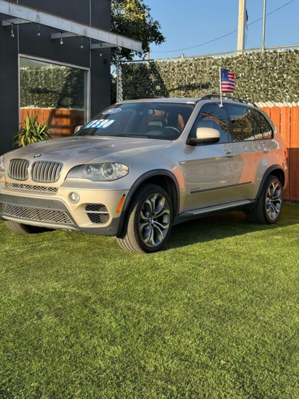 2013 BMW X5 - Image 11